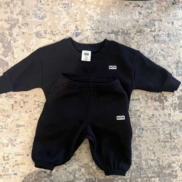 Kith Black Baby Outfit Set - Picture 1 of 1